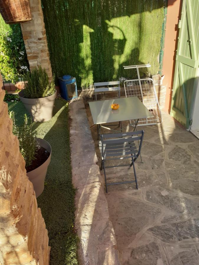 Le Petit Atelier Villa Bormes-les-Mimosas Exterior photo